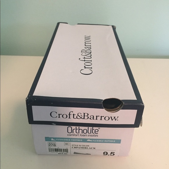 Croft and Barrow Flats 9.5 NWT - Picture 10 of 10